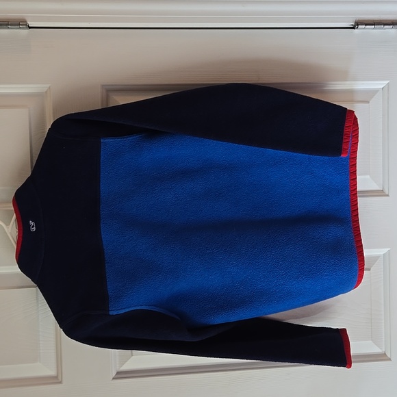 Vineyard Vines youth 1/4 snap pullovee. Blue with red. Size Large. - Picture 2 of 5